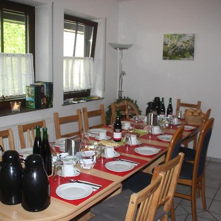 Weingut Christian Bucher Burg  외부 사진